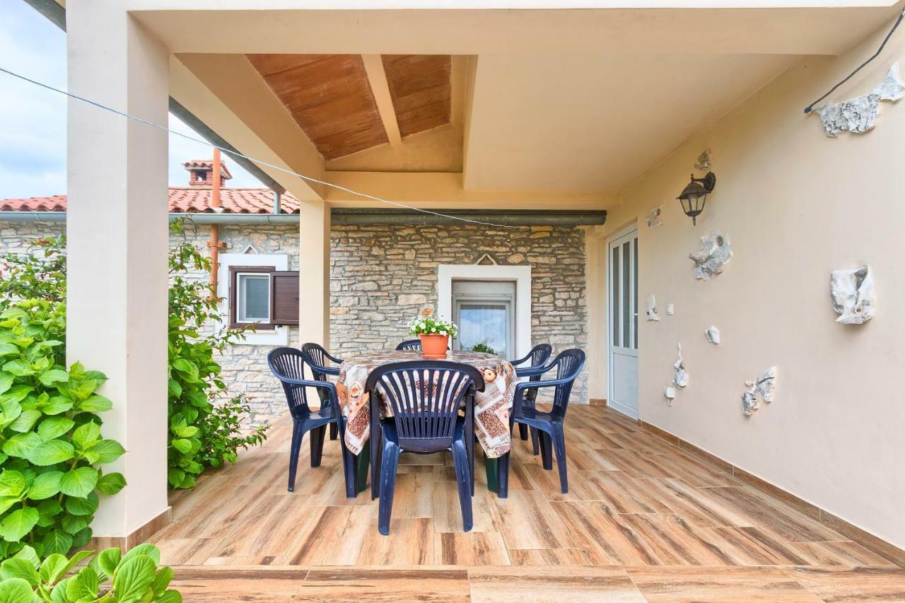 Haus Glavani Barban Buitenkant foto