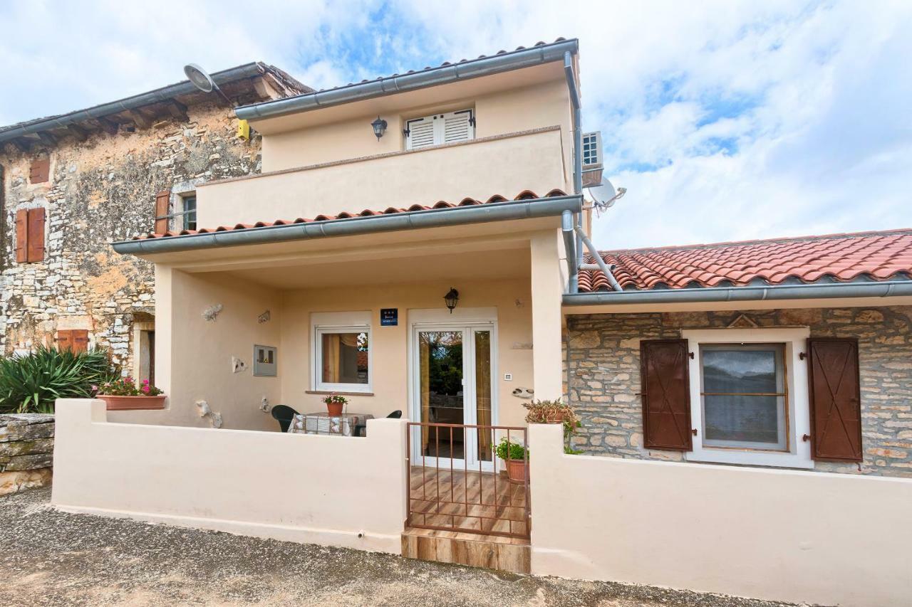 Haus Glavani Barban Buitenkant foto